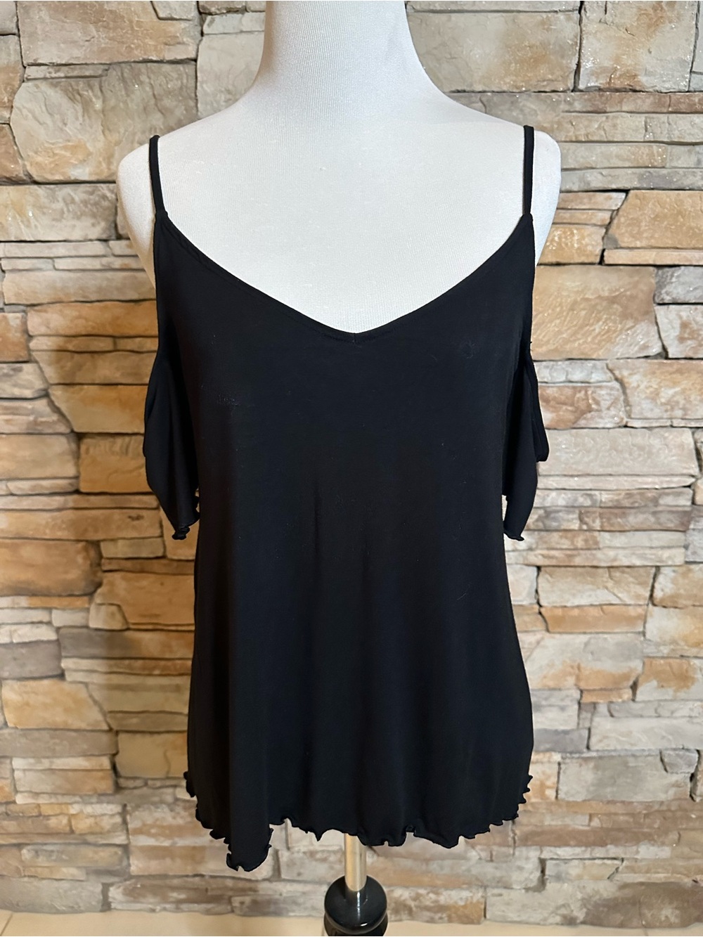 AEO Soft & Sexy Cold-Shoulder Top